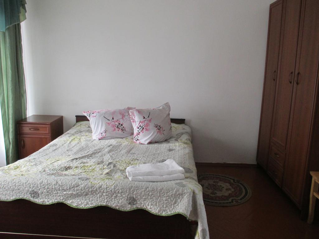 Otel Issyk-Kul カラコル エクステリア 写真