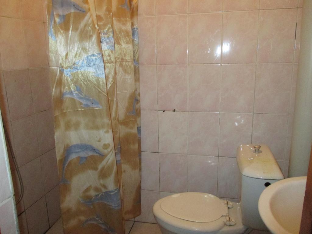 Otel Issyk-Kul カラコル 部屋 写真