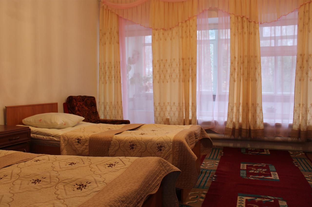 Otel Issyk-Kul カラコル エクステリア 写真